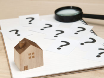 How Do Agents Determine Property Prices